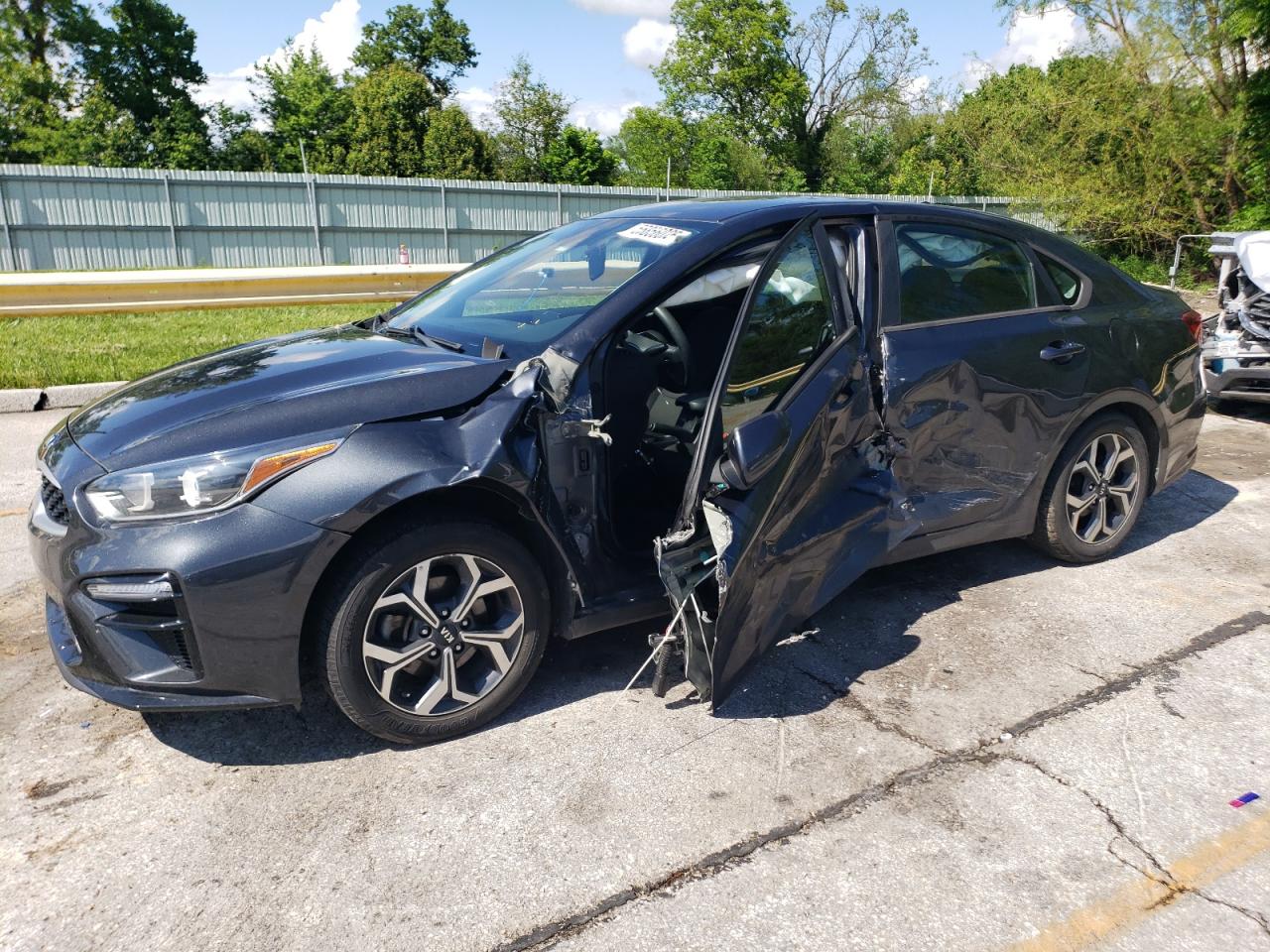 2019 Kia Forte Fe за продажба в Rogersville, MO - Side
