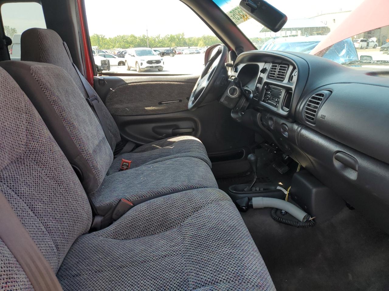 1999 Dodge Ram 2500 VIN: 1B7KF23WXXJ513330 Lot: 55805525