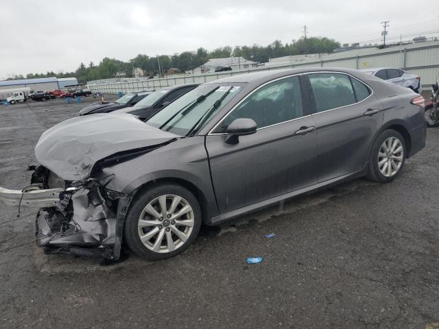  TOYOTA CAMRY 2018 Серый