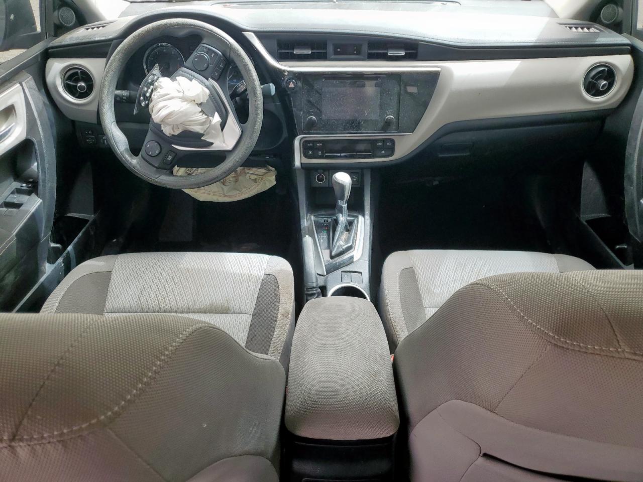 2019 Toyota Corolla L VIN: 2T1BURHE6KC199937 Lot: 56992815