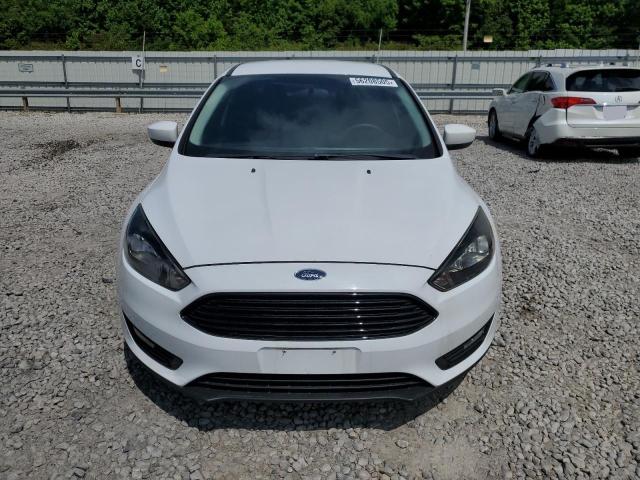 FORD FOCUS 2018 White
