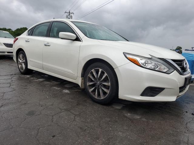 Sedans NISSAN ALTIMA 2016 White