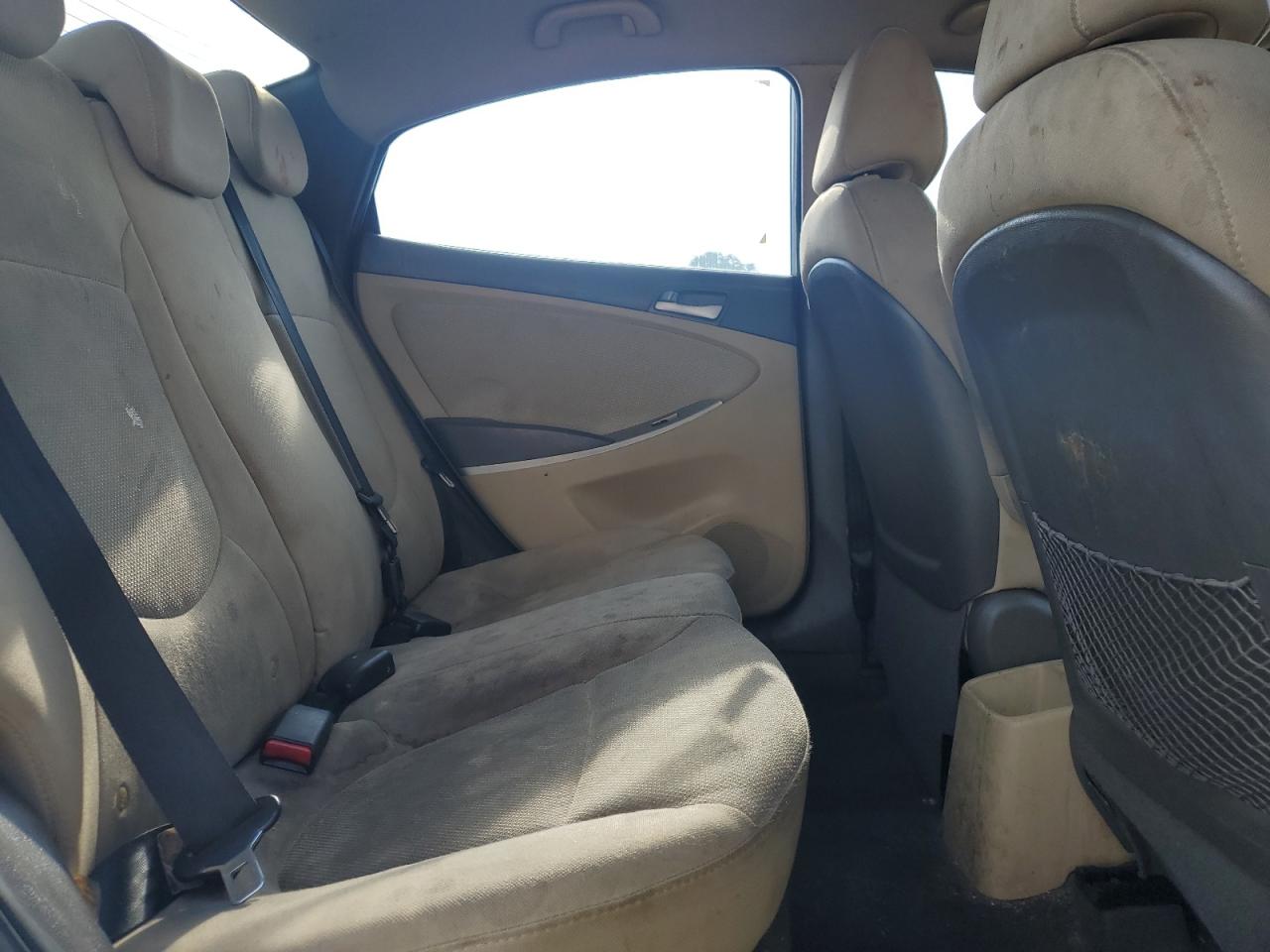 2013 Hyundai Accent Gls VIN: KMHCT4AE2DU484608 Lot: 56381615