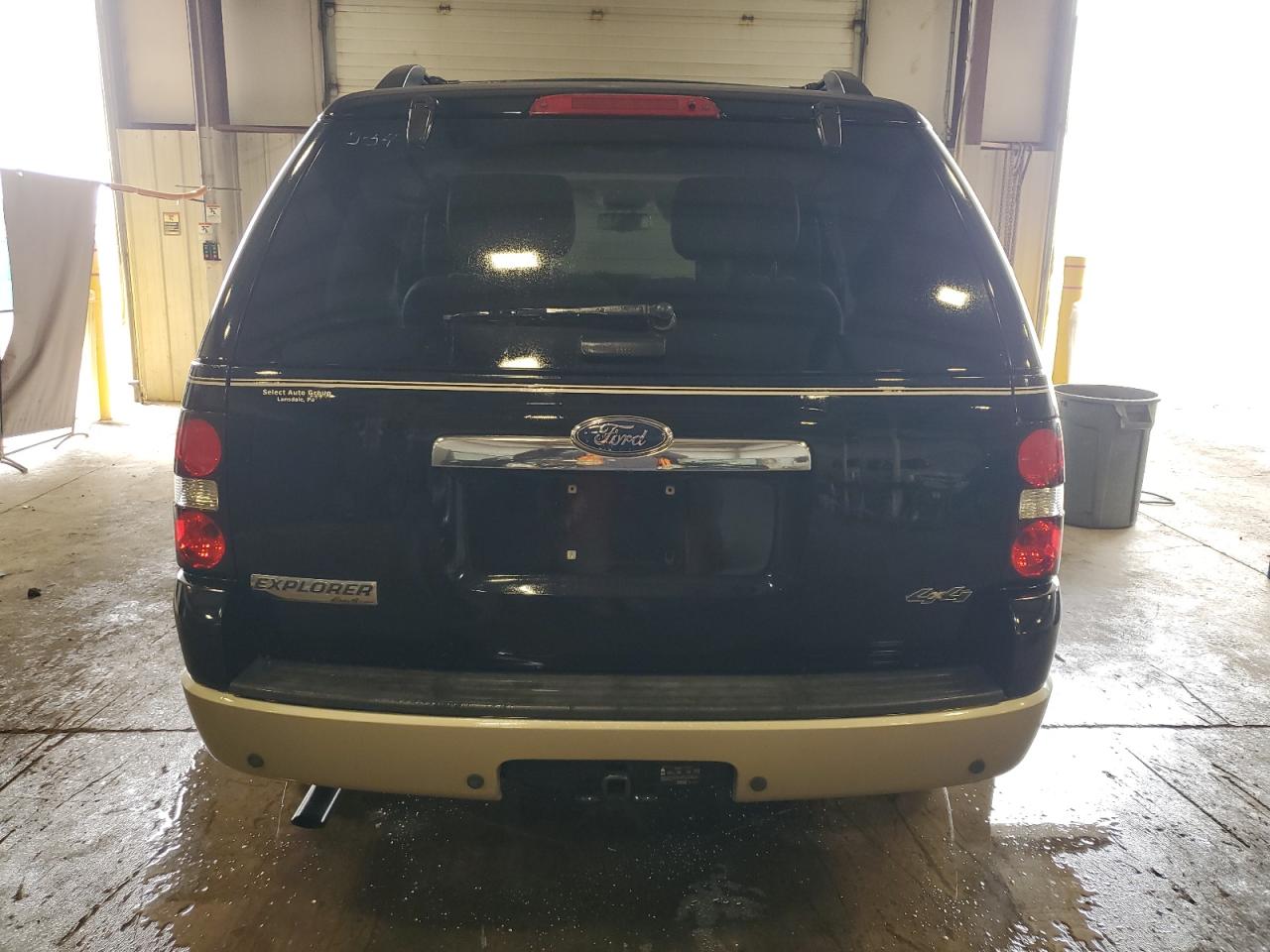 2008 Ford Explorer Eddie Bauer VIN: 1FMEU74818UA93789 Lot: 58397955