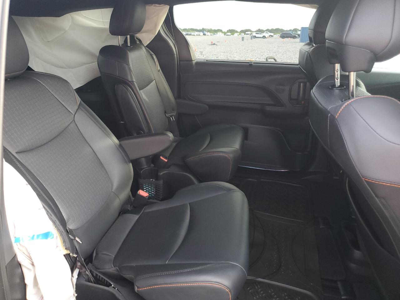 2022 Toyota Sienna Xse VIN: 5TDXRKEC6NS103883 Lot: 58662275