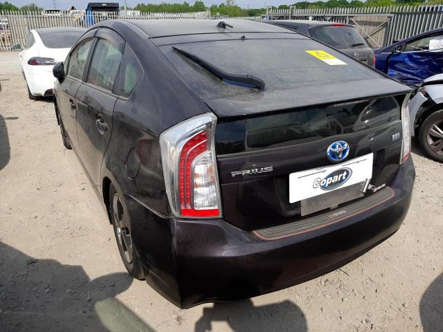 2014 TOYOTA PRIUS HYBR