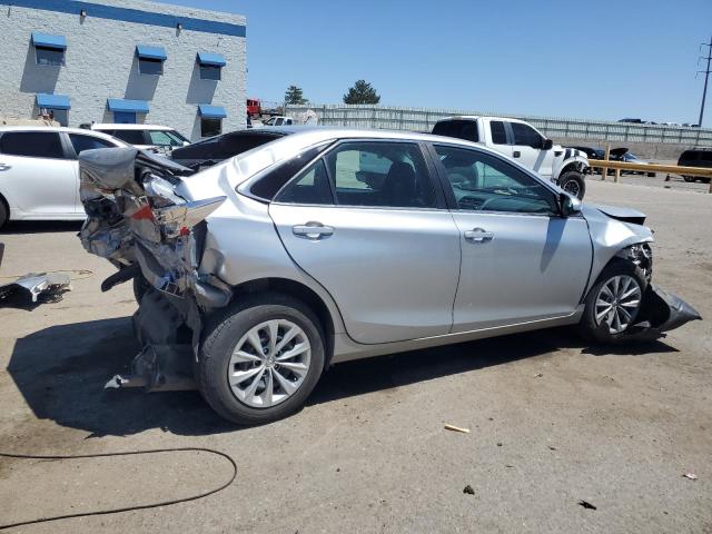 Sedans TOYOTA CAMRY 2016 Silver