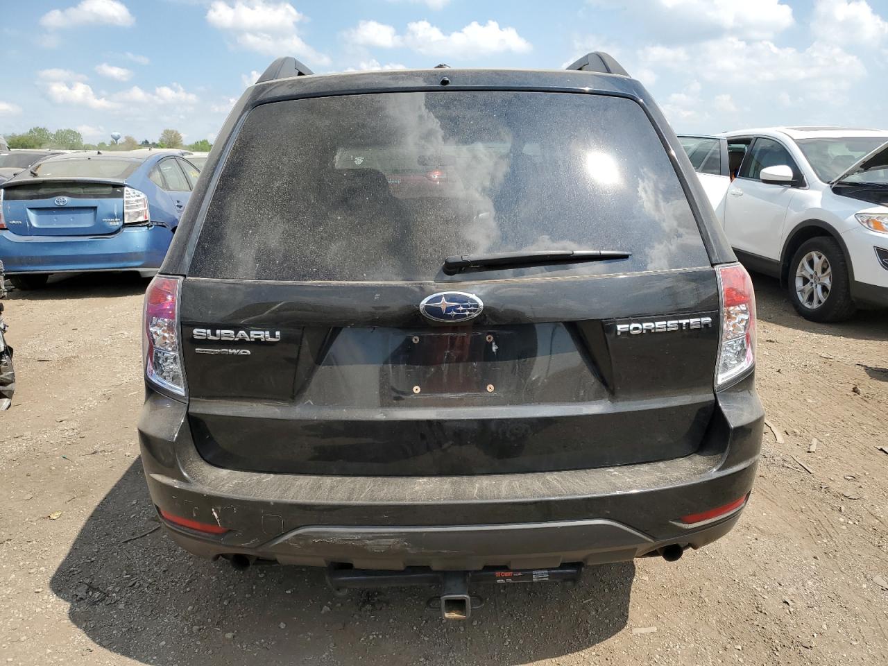 2011 Subaru Forester 2.5X Premium VIN: JF2SHBDC8BH743125 Lot: 57084375