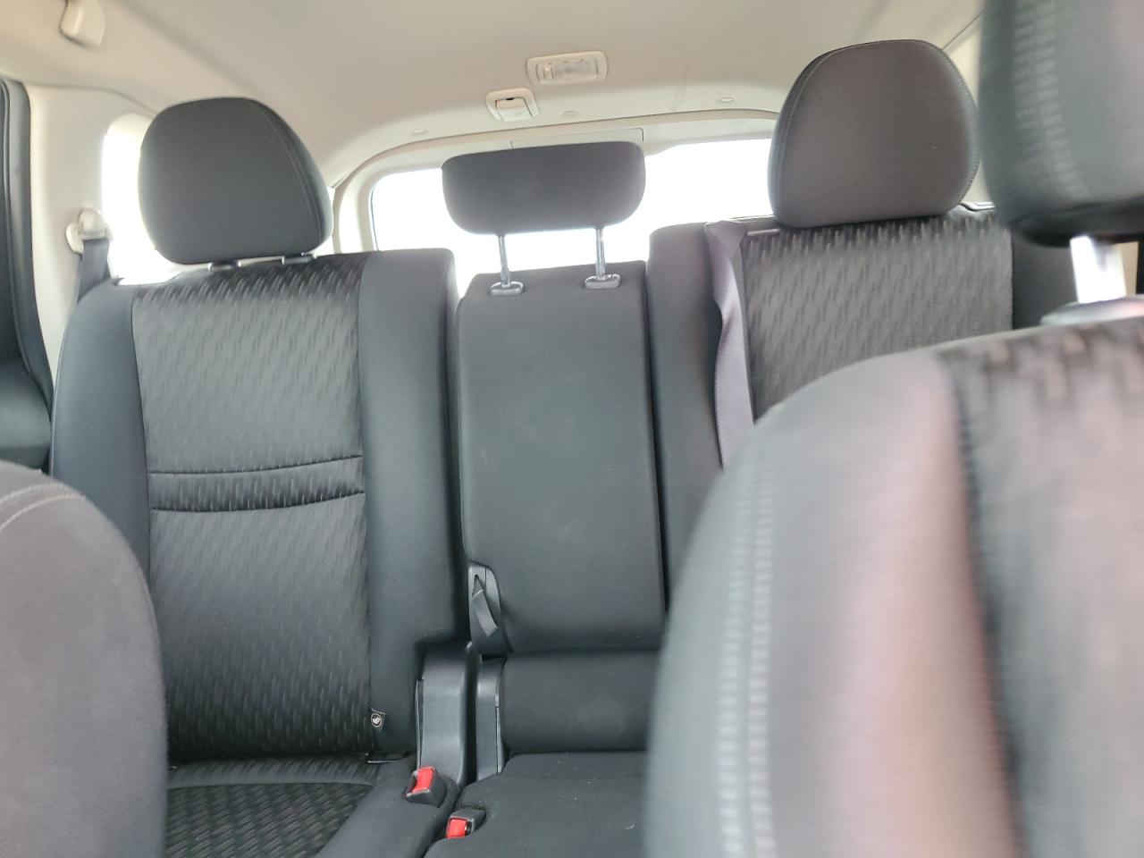 2019 Nissan Rogue S VIN: KNMAT2MT9KP500213 Lot: 57118375