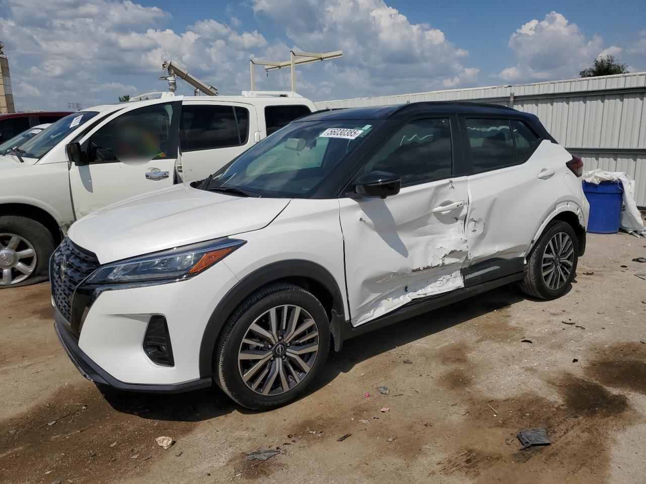 2023 Nissan Kicks Sr VIN: 3N1CP5DV0PL555722 Lot: 60739085