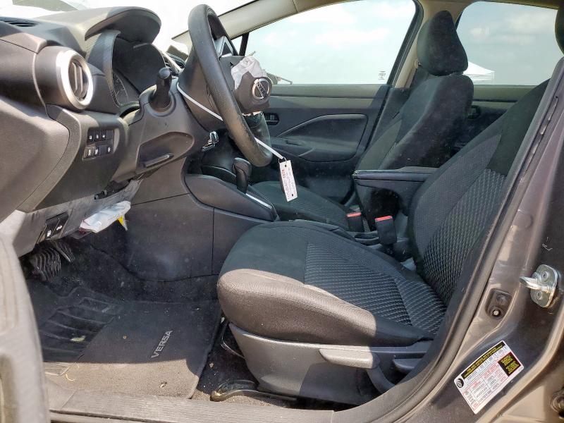  NISSAN VERSA 2020 Сірий