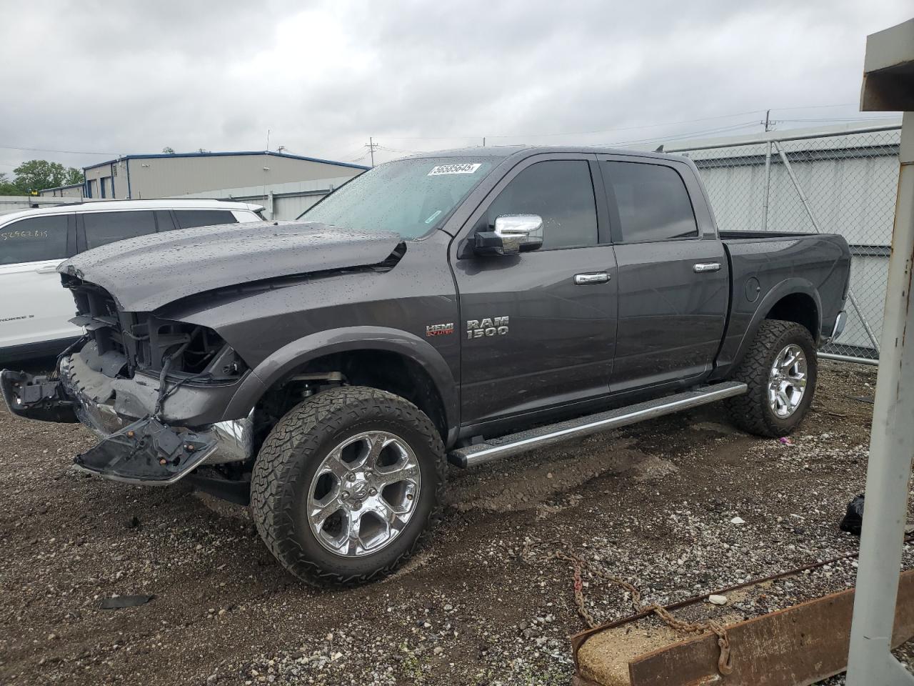 2017 Ram 1500 Laramie за продажба в Chicago Heights, IL - Front End