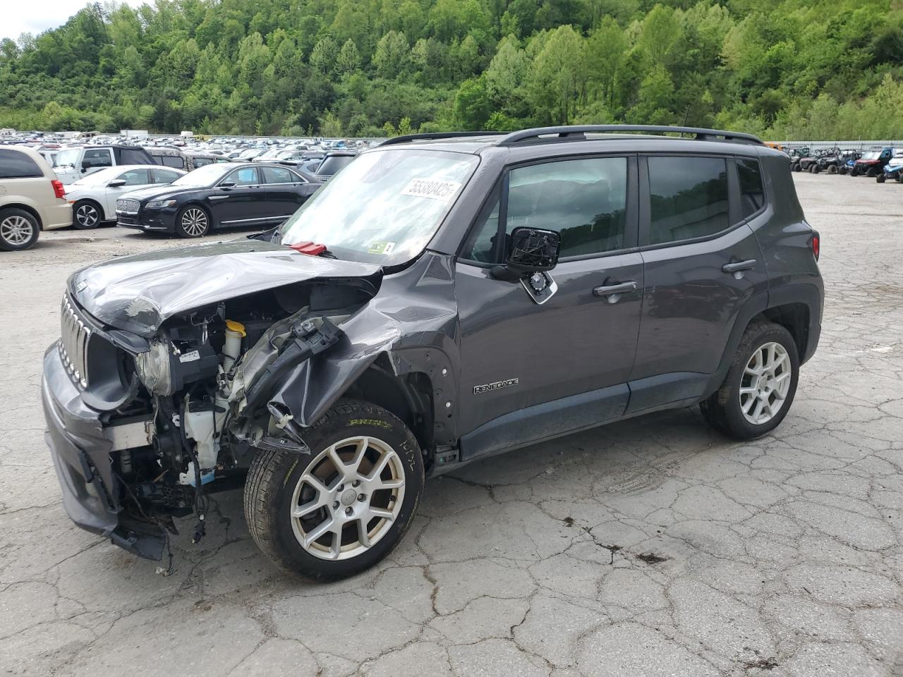 2020 Jeep Renegade Latitude na sprzedaż w Hurricane, WV - Front End