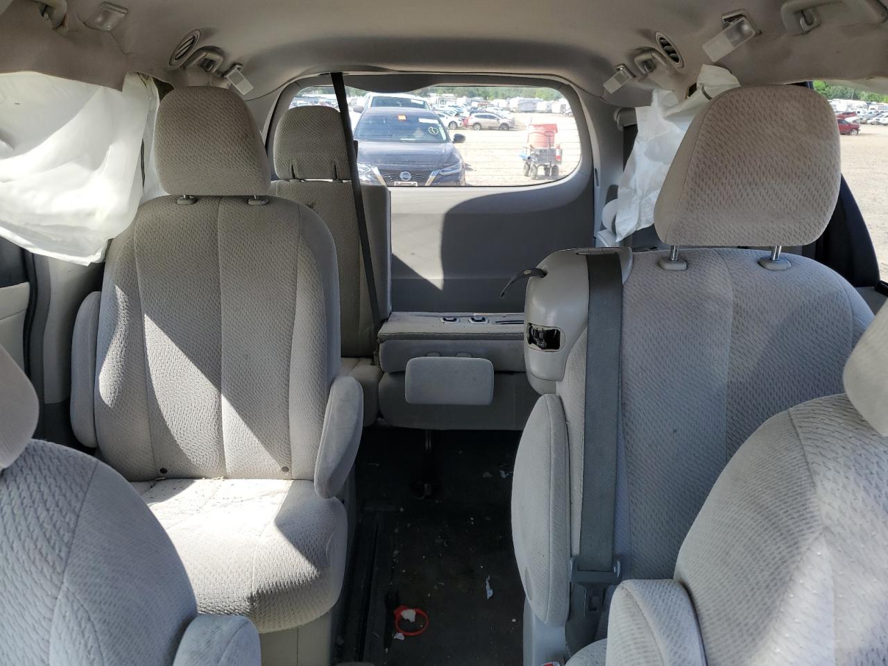 2013 Toyota Sienna Le VIN: 5TDKK3DC8DS310781 Lot: 55987615