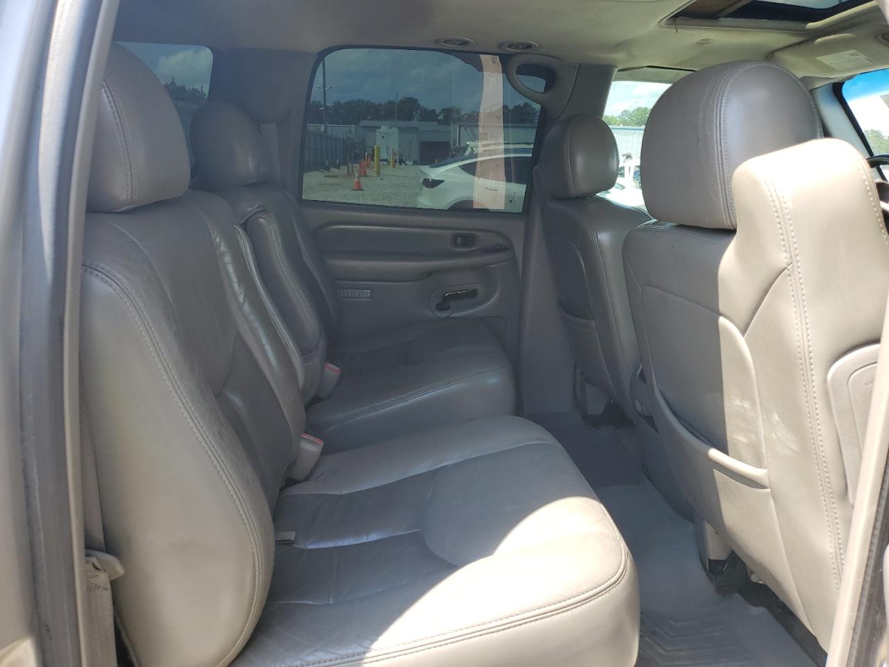 2004 GMC Yukon Xl Denali VIN: 1GKFK66U94J303803 Lot: 56934935