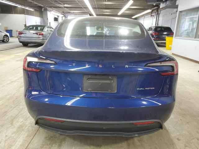  TESLA MODEL 3 2024 Синий