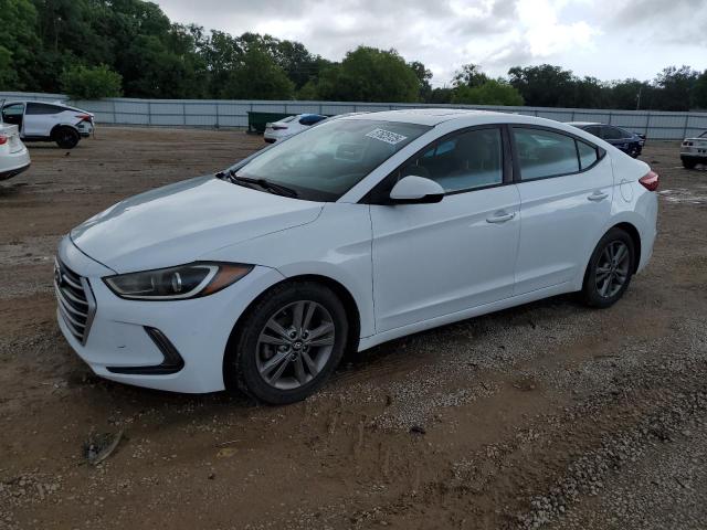  HYUNDAI ELANTRA 2018 Белый