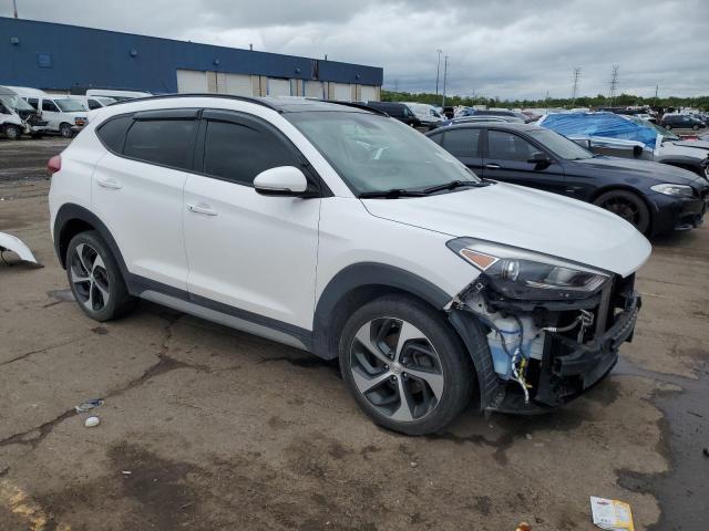  HYUNDAI TUCSON 2017 Білий