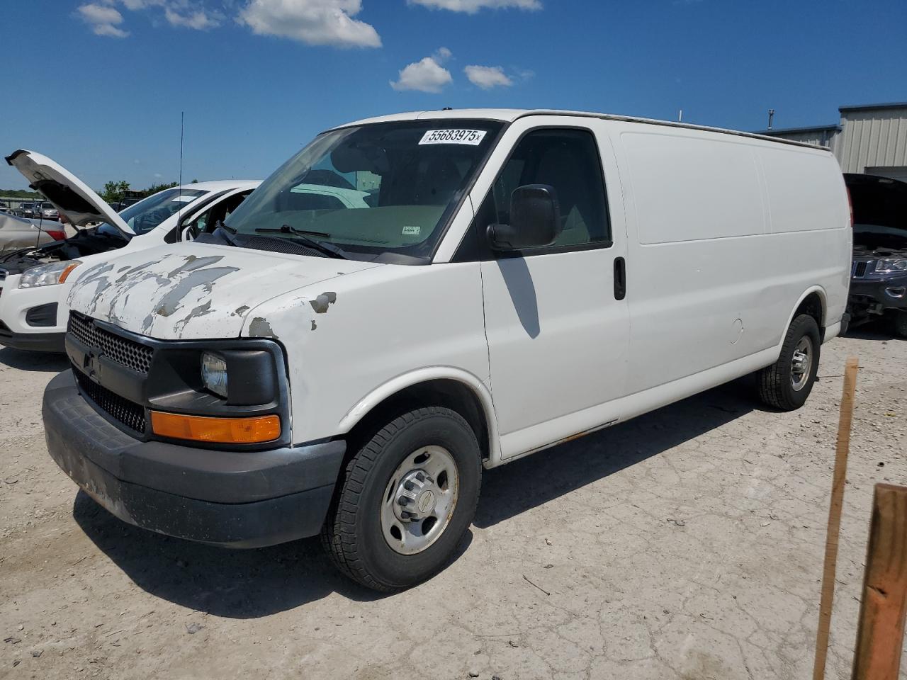 Kansas City, KS에서 판매 중인 2011 Chevrolet Express G2500 - Normal Wear