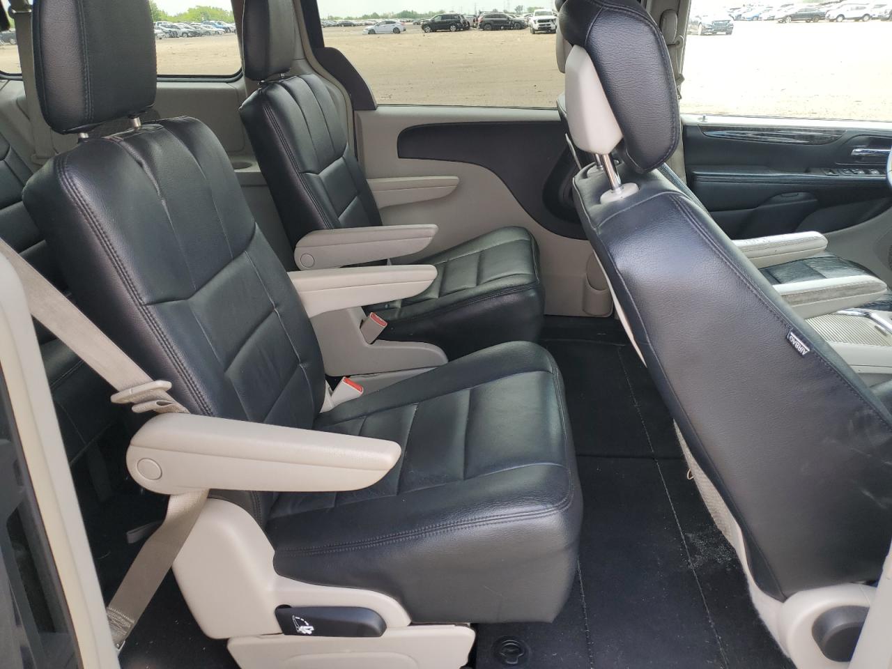 2011 Dodge Grand Caravan Crew VIN: 2D4RN5DG0BR710024 Lot: 56481175