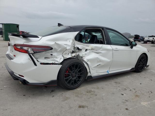 TOYOTA CAMRY 2022 Белый