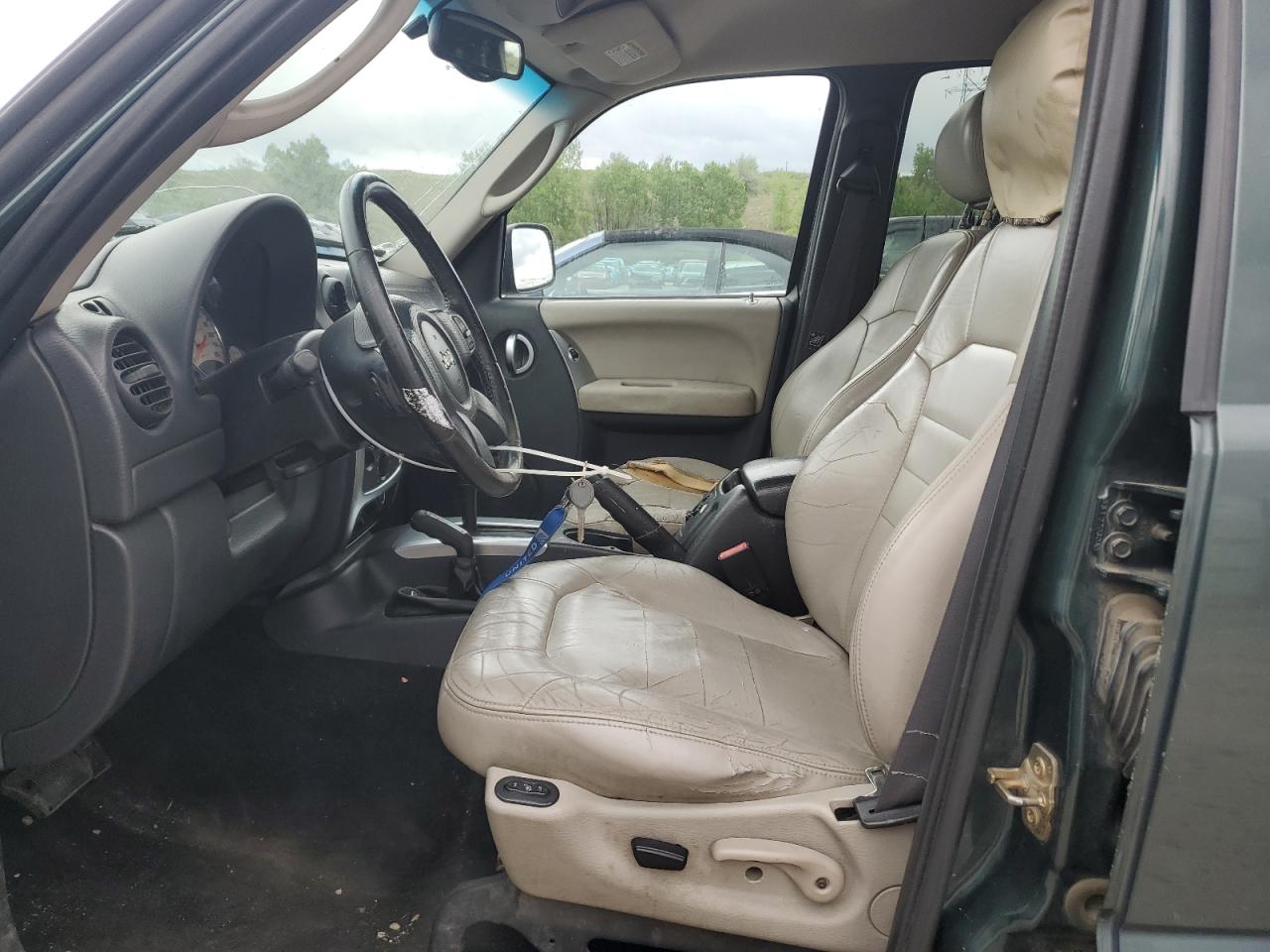 2003 Jeep Liberty Limited VIN: 1J4GL58KX3W555123 Lot: 56928245