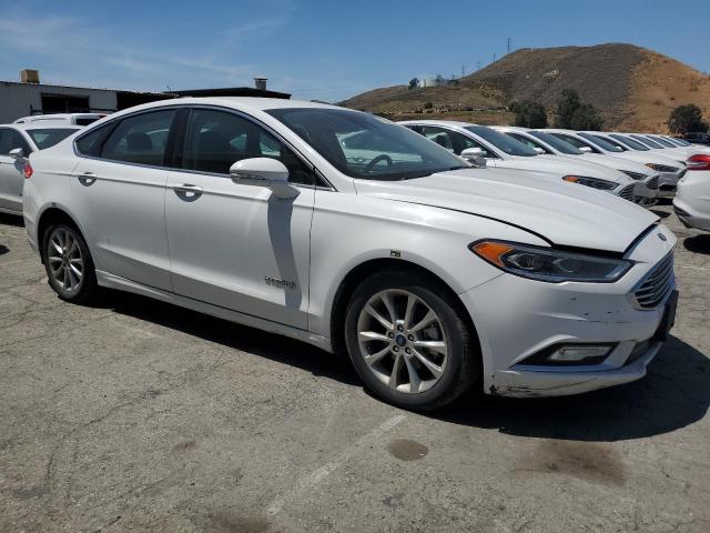 Седаны FORD FUSION 2017 Белый