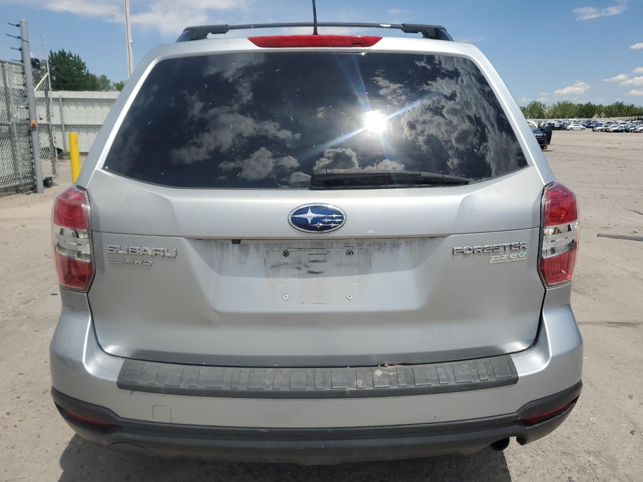 2015 Subaru Forester 2.5I Premium VIN: JF2SJADC0FH450243 Lot: 56870045