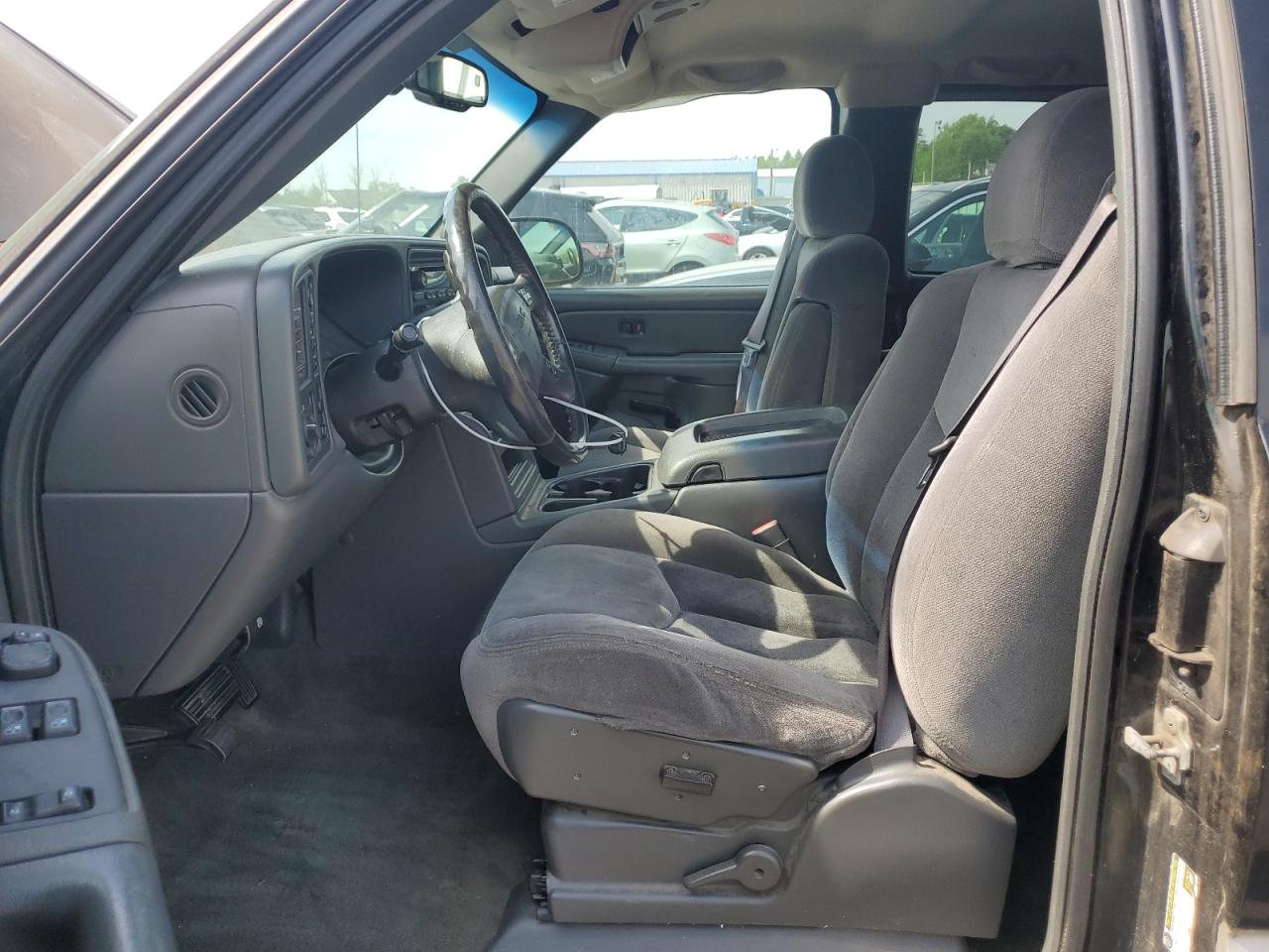 2005 GMC New Sierra K1500 VIN: 1GTEK19B75Z220653 Lot: 56710895
