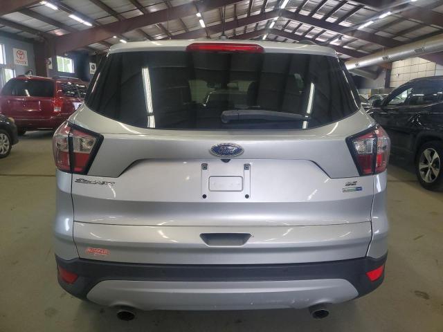 Parquets FORD ESCAPE 2017 Srebrny