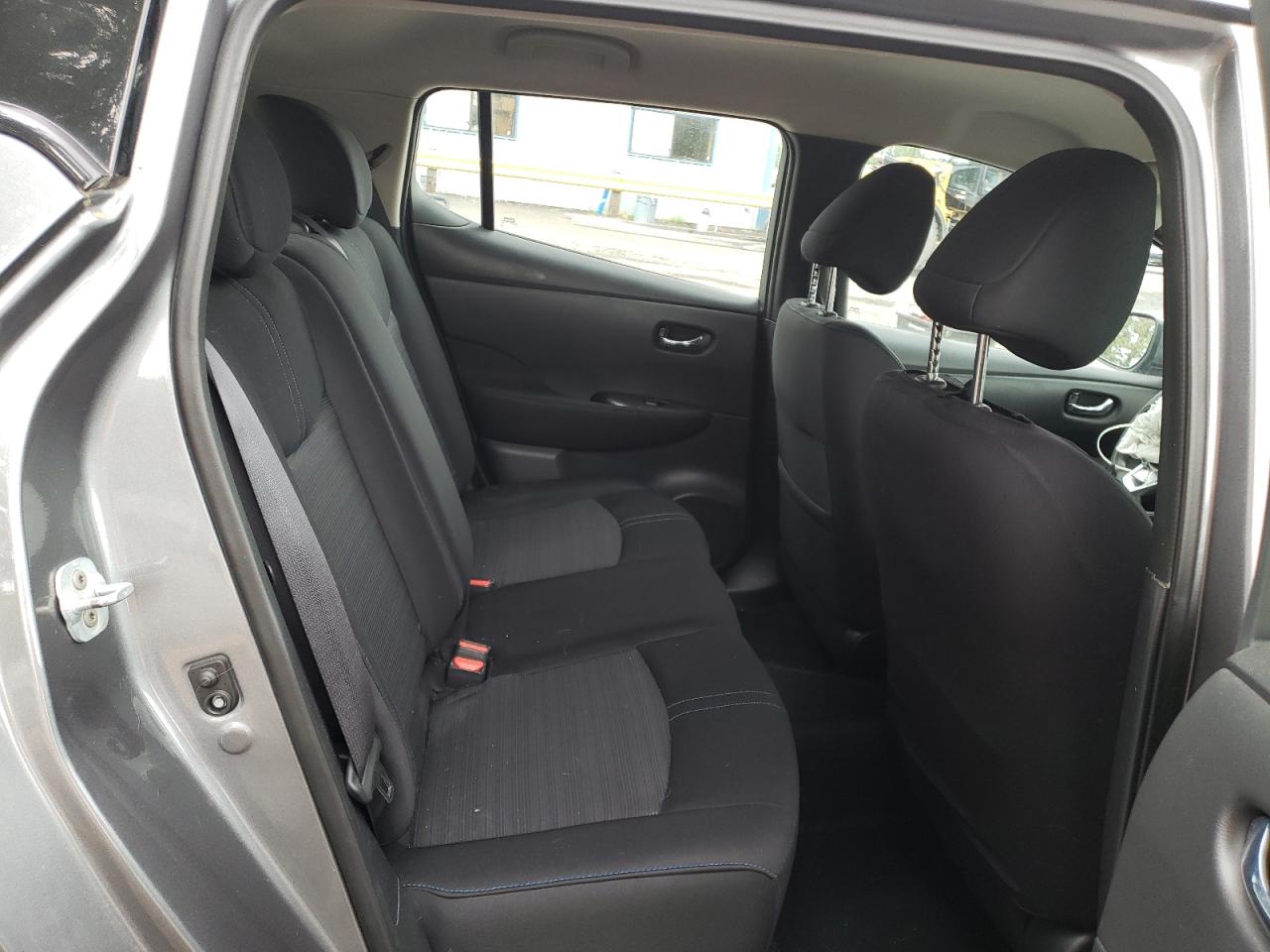 2018 Nissan Leaf S VIN: 1N4AZ1CP0JC303231 Lot: 56769885