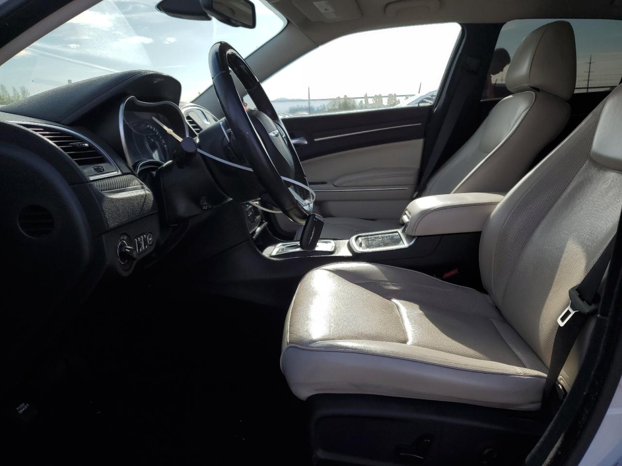 2015 Chrysler 300C VIN: 2C3CCAET7FH893645 Lot: 60566515