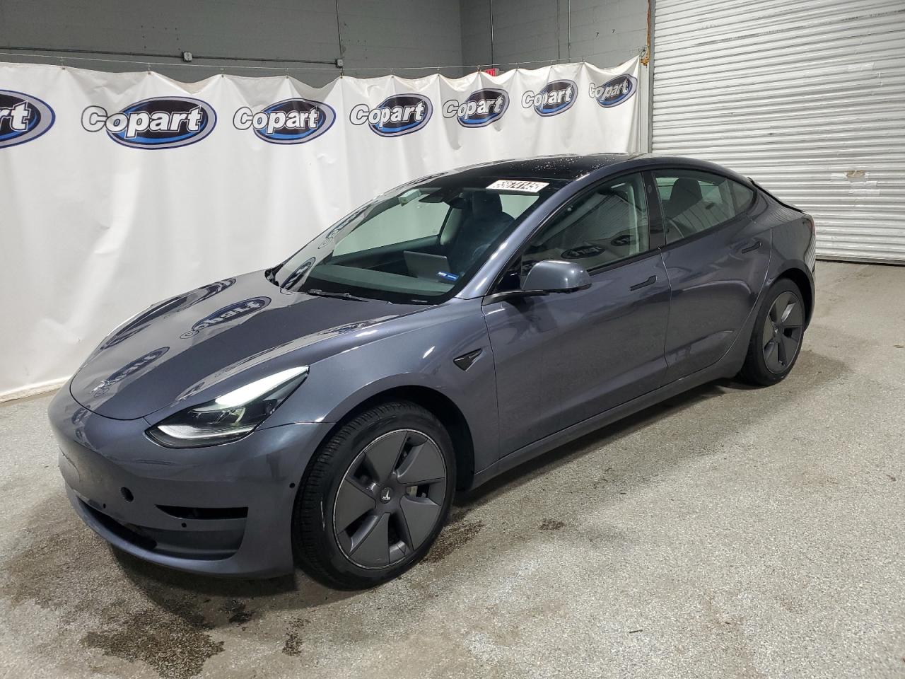 2022 Tesla Model 3 for Sale in Ham Lake, MN - Rear End
