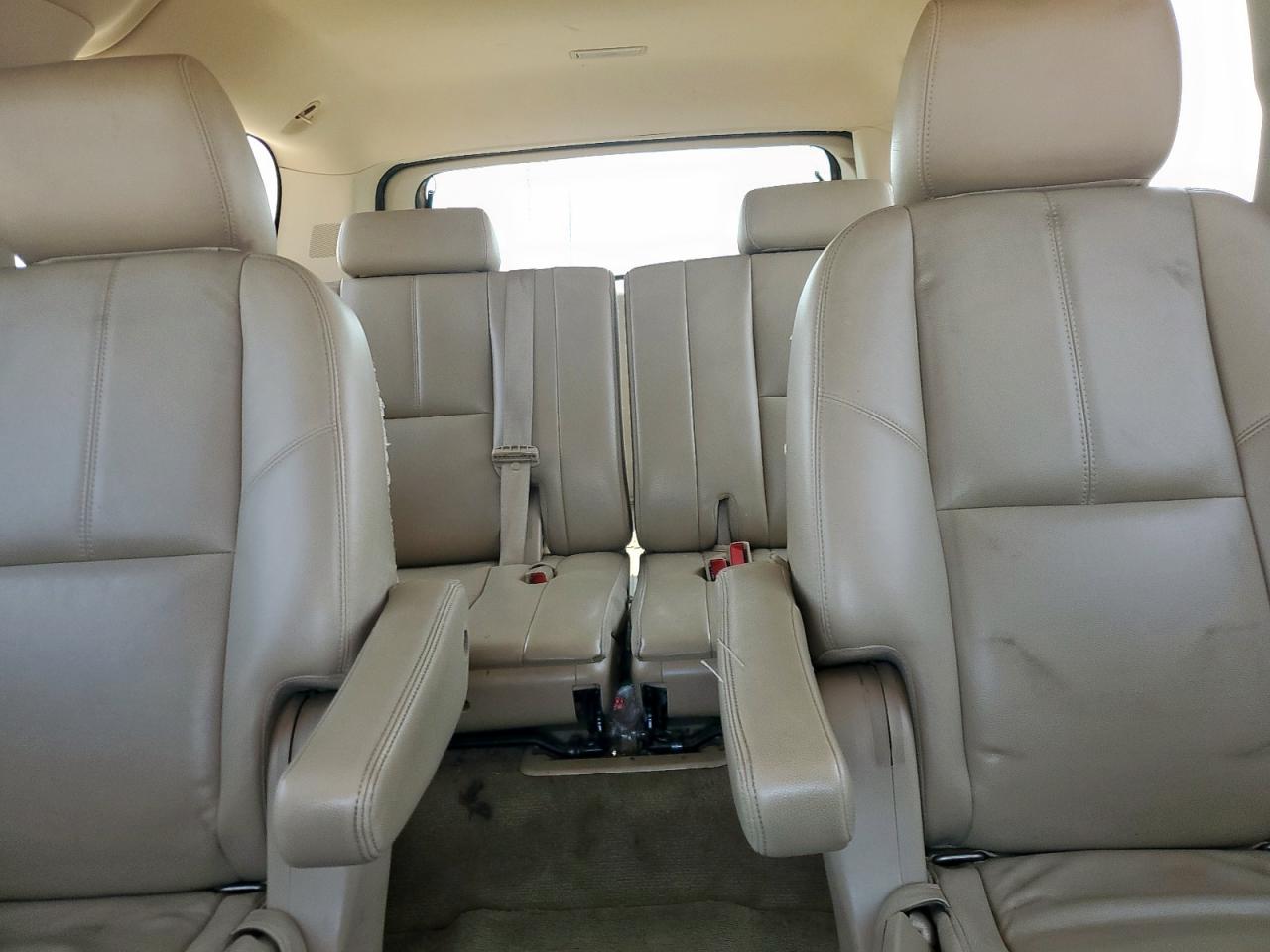2013 Chevrolet Suburban C1500 Lt VIN: 1GNSCJE08DR230036 Lot: 55268565