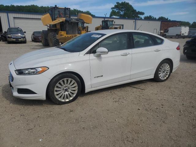  FORD FUSION 2016 Белы