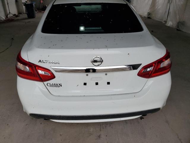 Седаны NISSAN ALTIMA 2016 Белый