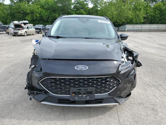  FORD ESCAPE 2021 Czarny
