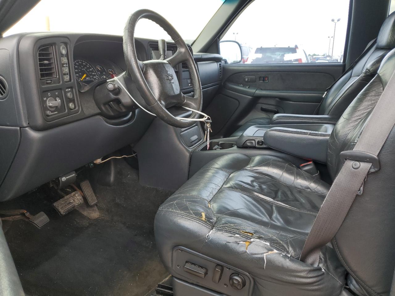 2000 Chevrolet Silverado K1500 VIN: 2GCEK19T4Y1402932 Lot: 58575645