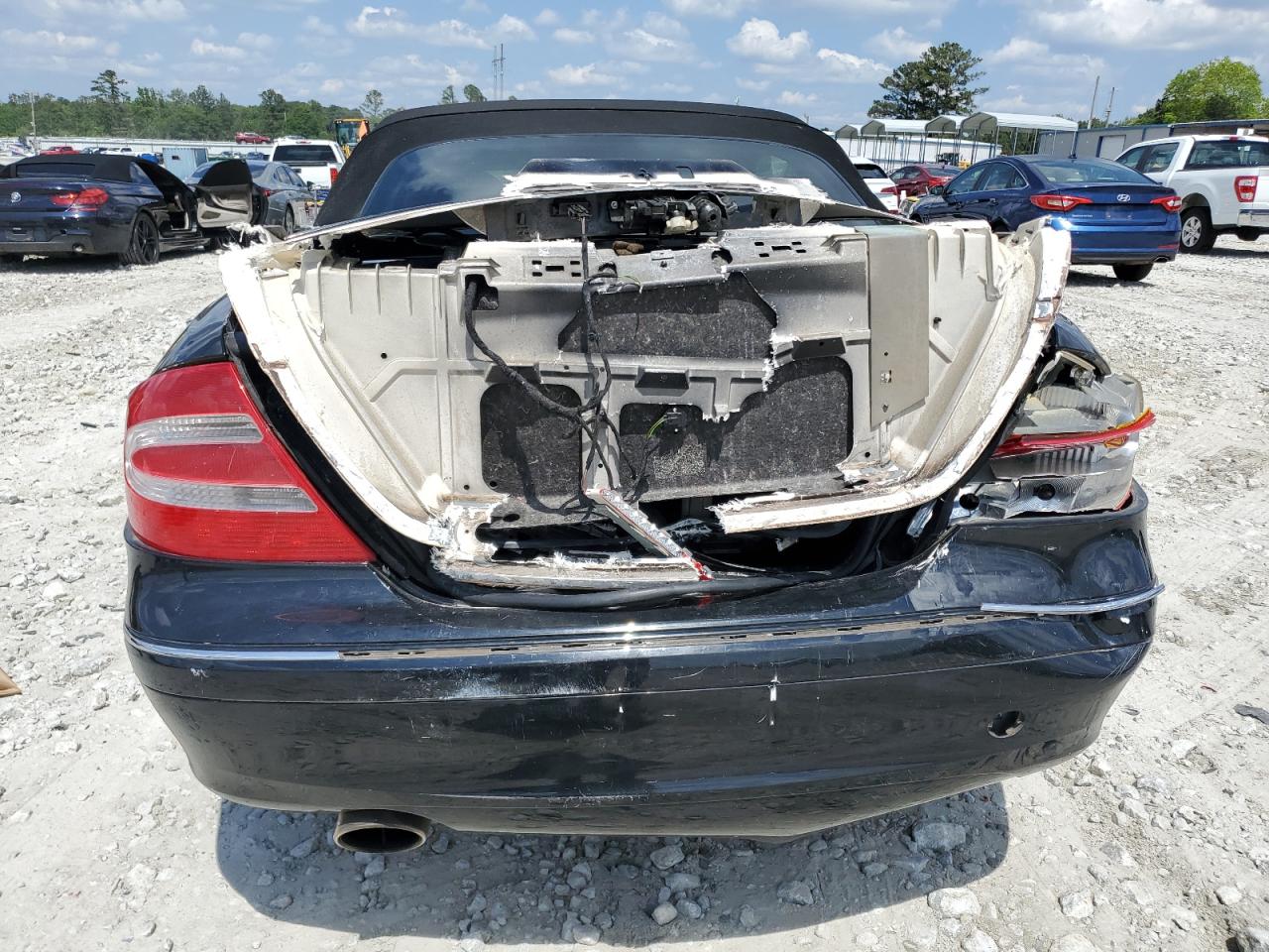 2005 Mercedes-Benz Clk 320 VIN: WDBTK65G75T054495 Lot: 56120585