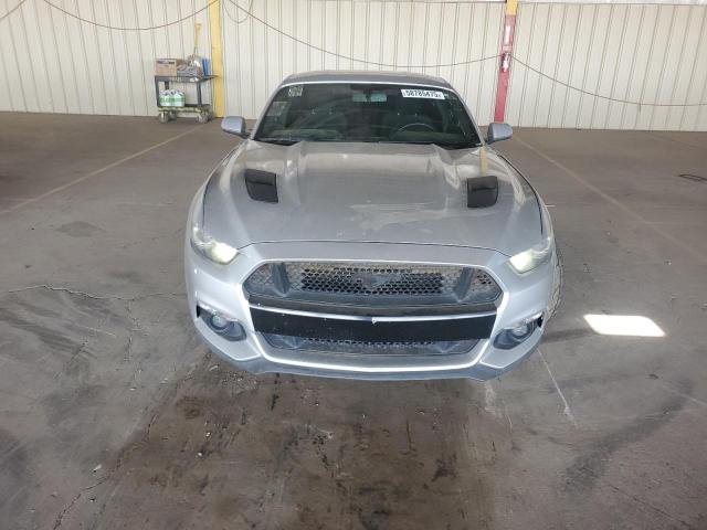 Coupet FORD MUSTANG 2017 Srebrny