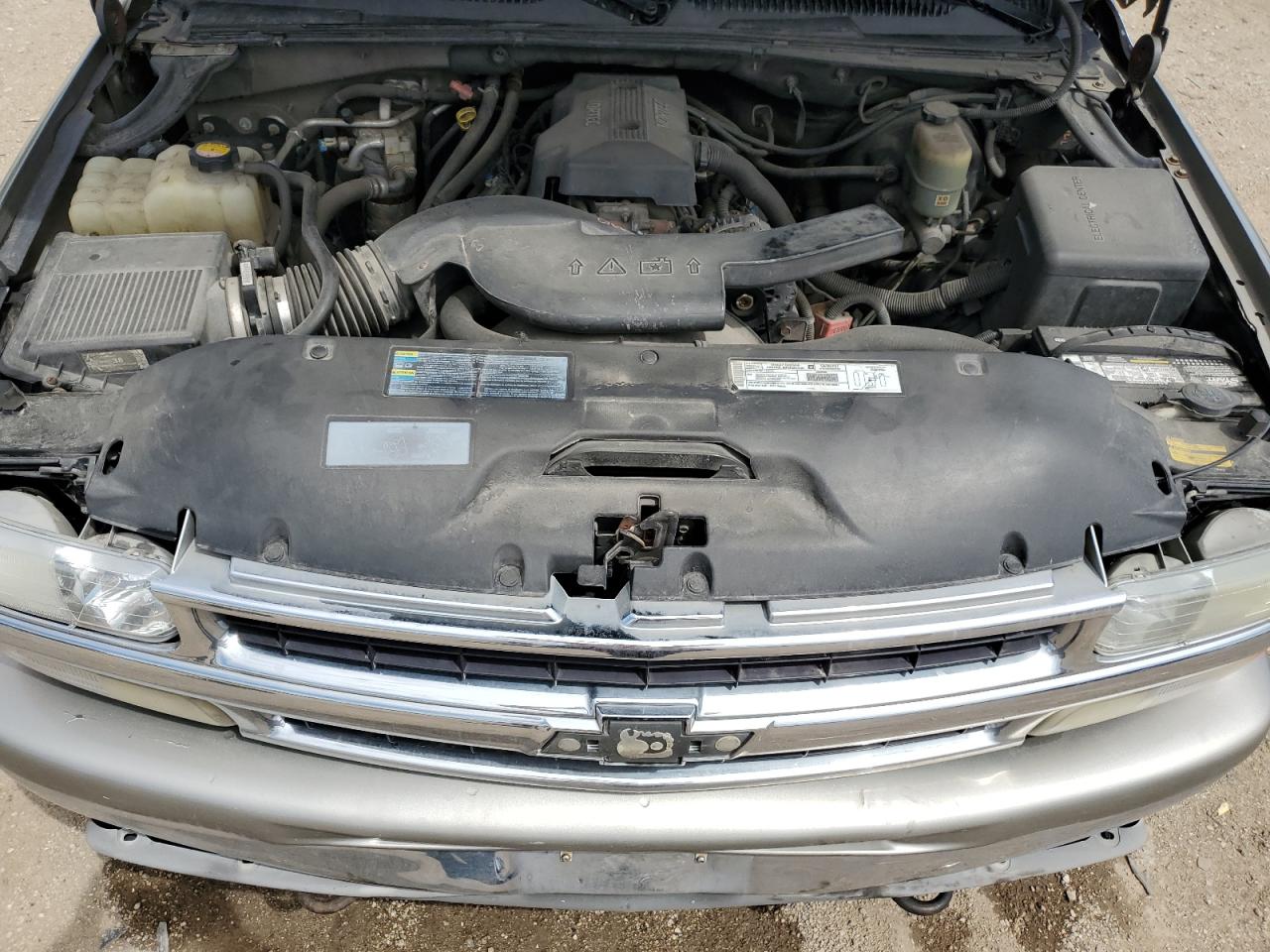 2000 Chevrolet Tahoe K1500 VIN: 1GNEK13T1YJ111424 Lot: 58377725