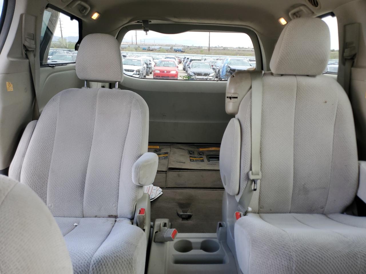 2012 Toyota Sienna Le VIN: 5TDKK3DC6CS276676 Lot: 56898135