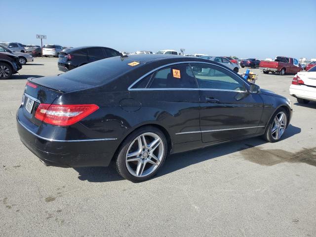  MERCEDES-BENZ E-CLASS 2013 Чорний