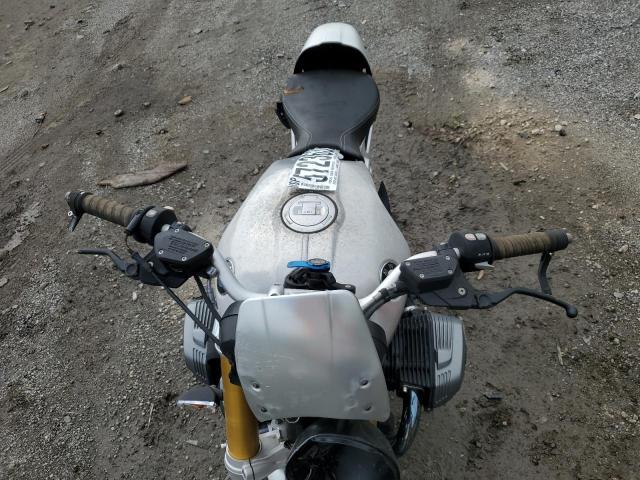 undisplay BMW R 2016 Сріблястий