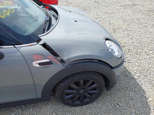 2017 MINI COOPER