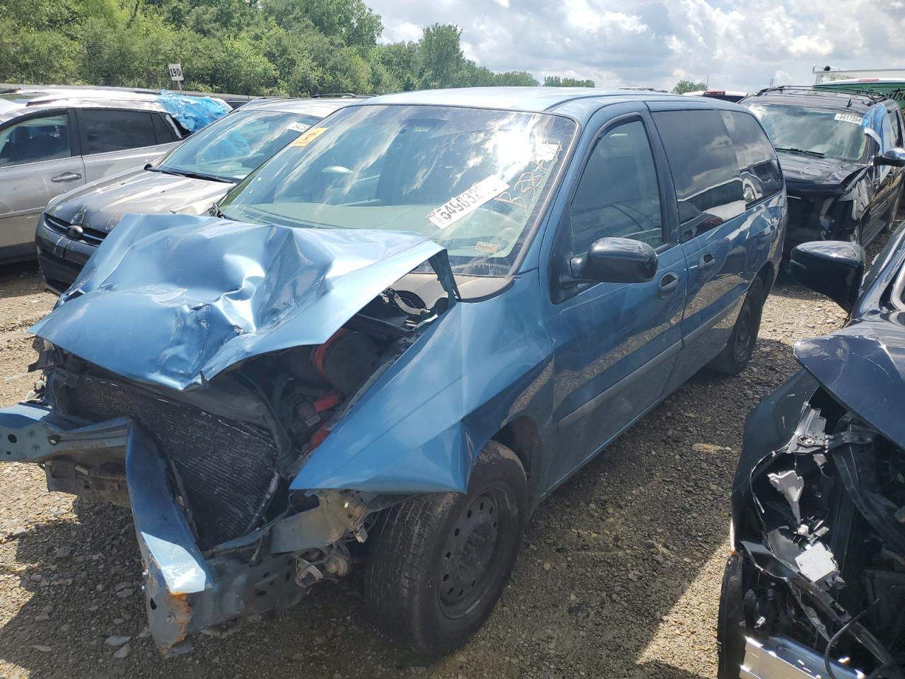 2002 Ford Windstar Lx for Sale in Kansas City, KS - Front End