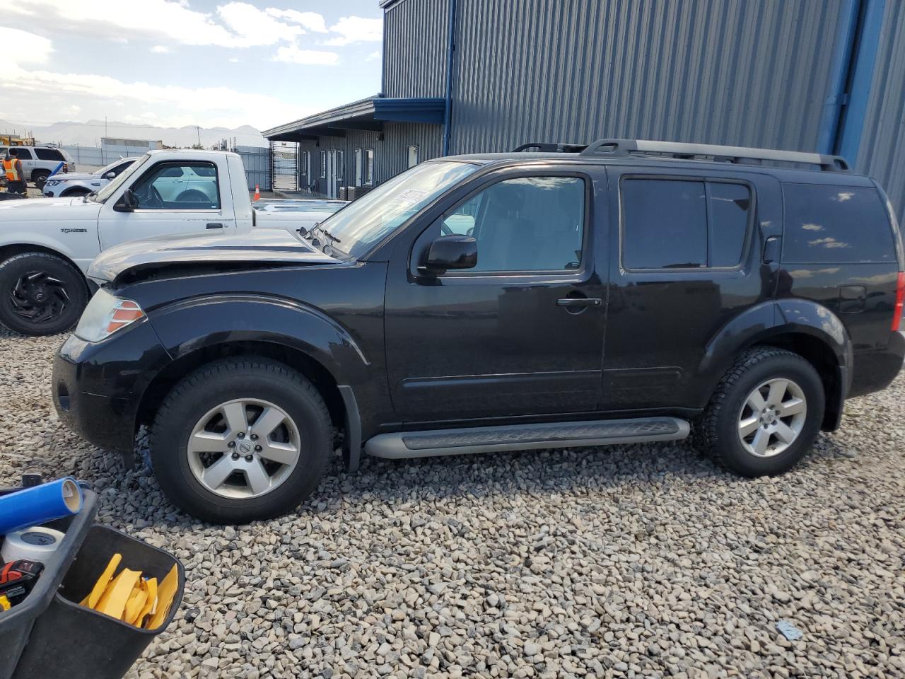 2012 Nissan Pathfinder S zu verkaufen in Magna, UT - Front End