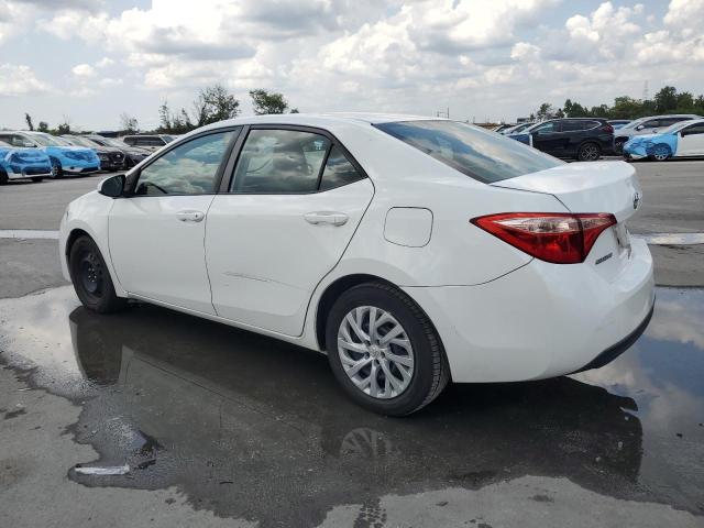  TOYOTA COROLLA 2018 Белый