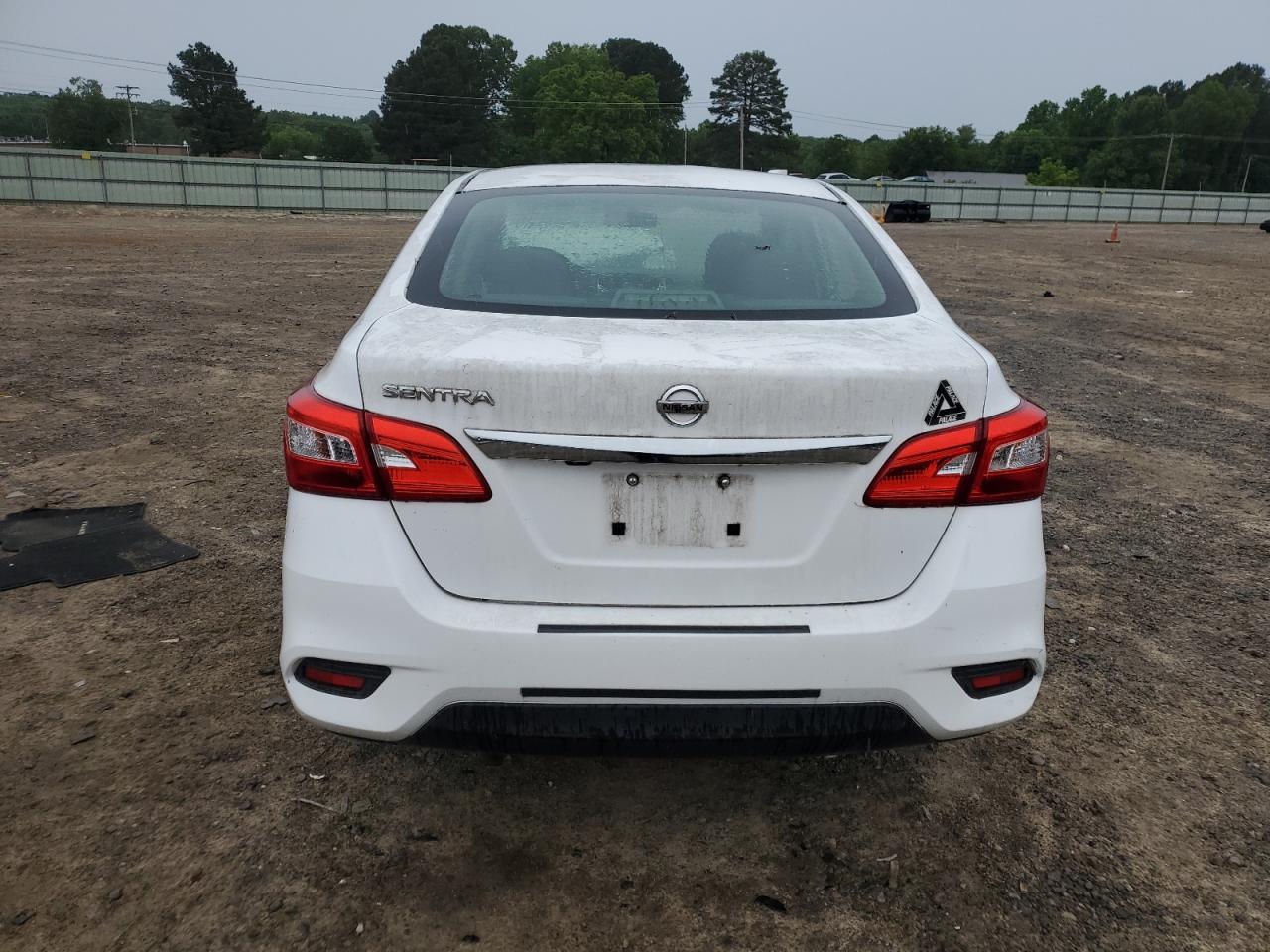 2018 Nissan Sentra S VIN: 3N1AB7AP4JY303X42 Lot: 55961625