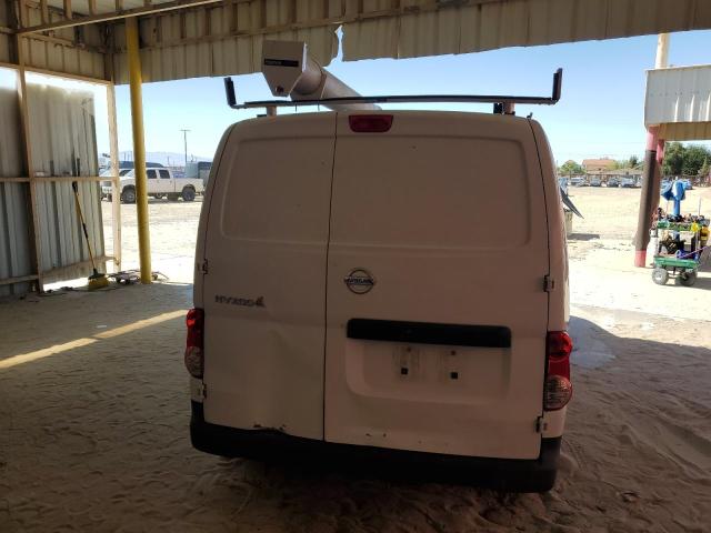 Фургоны NISSAN NV 2016 Белы